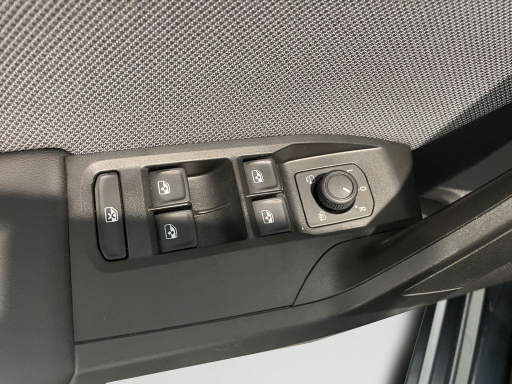 SEAT León 1.5 eTSI S&S Style Special Edition Vision DSG 110 kW (150 CV) - 8