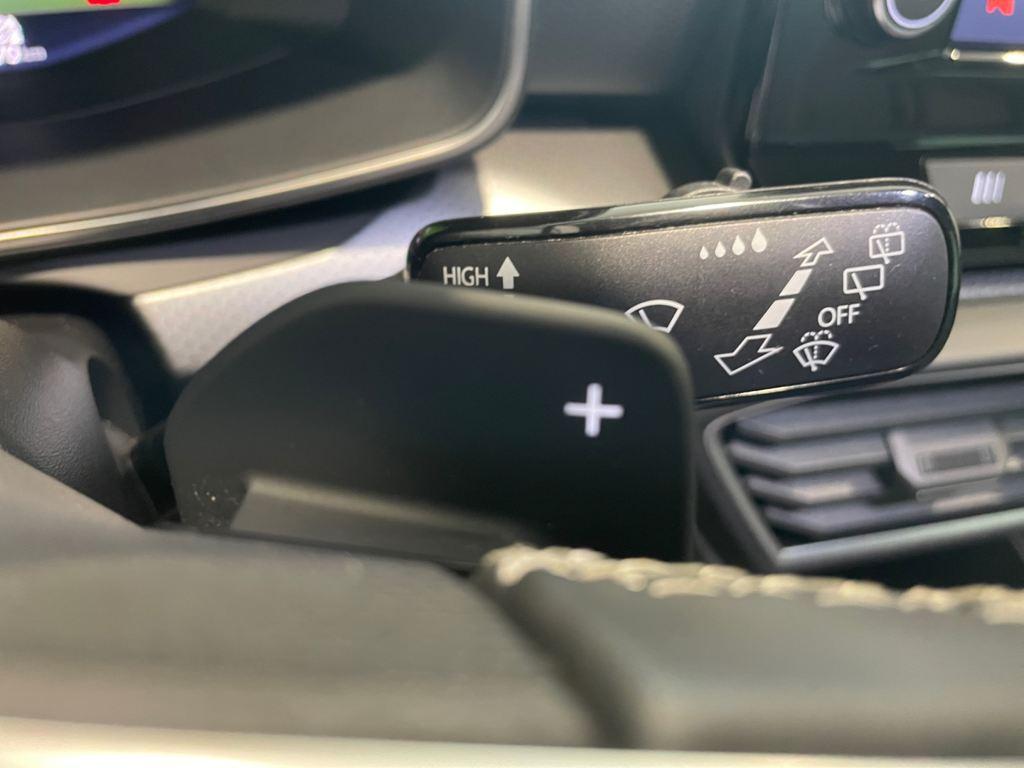 SEAT León 1.5 eTSI S&S Style Special Edition Vision DSG 110 kW (150 CV) - 12