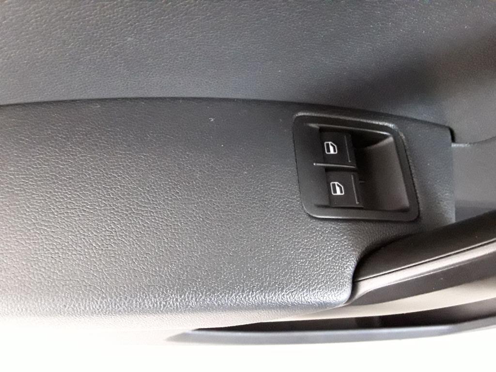 Volkswagen Caddy Profesional Kombi 2.0 TDI BMT 75 kW (102 CV) - 12