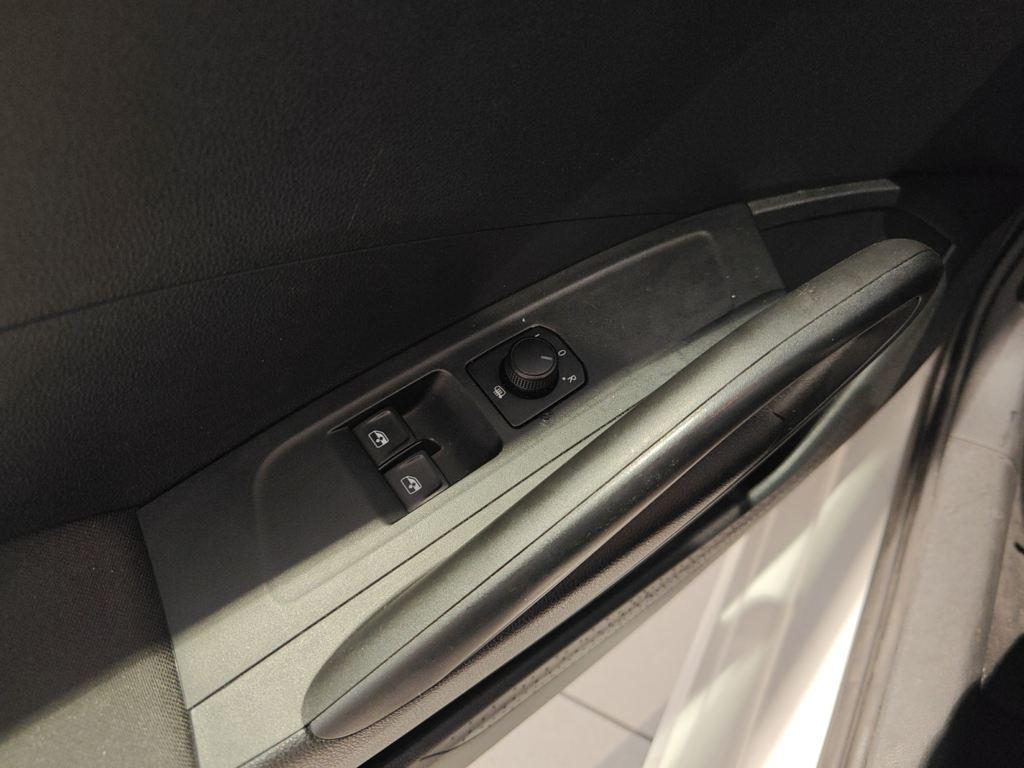 Skoda Fabia 1.0 MPI Active 59 kW (80 CV) - 12