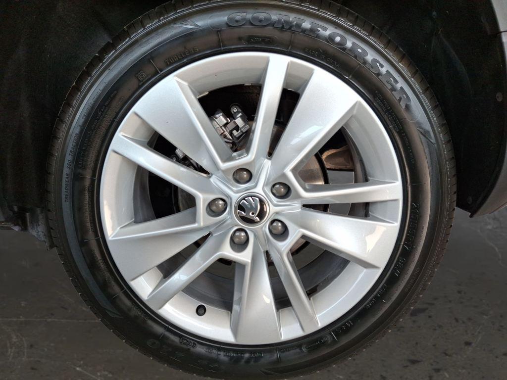 Skoda Karoq 2.0 TDI Ambition DSG 85 kW (115 CV) - 7