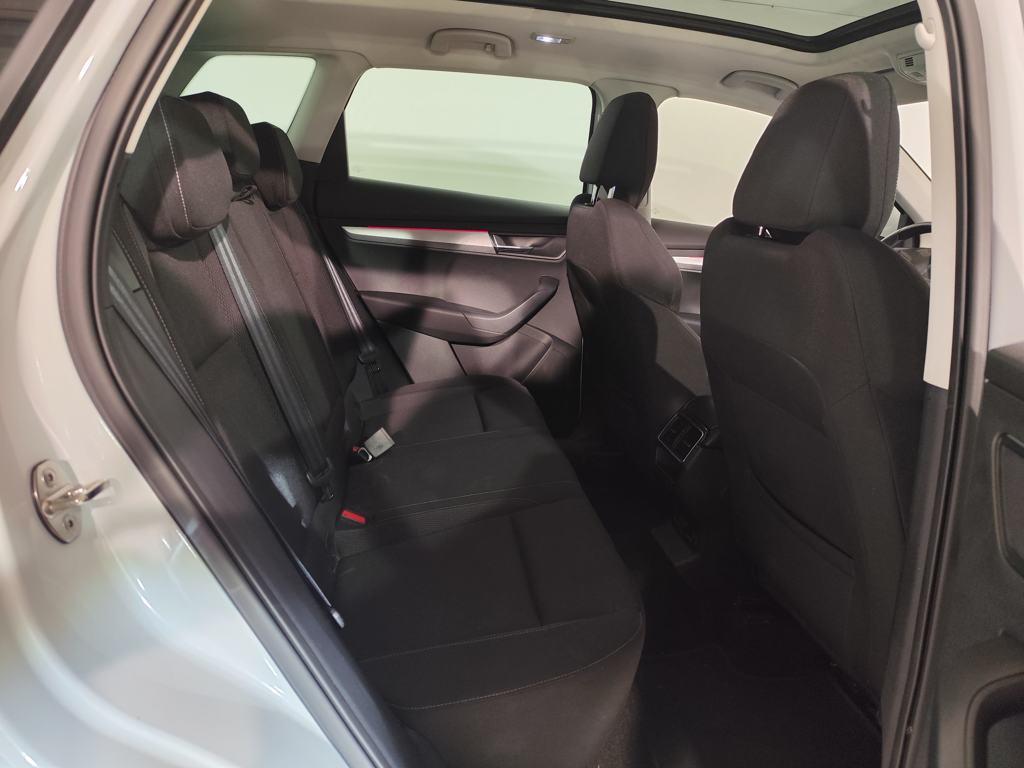 Skoda Karoq 1.5 TSI ACT Ambition DSG 110 kW (150 CV) - 5