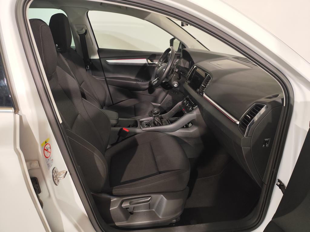 Skoda Karoq 1.5 TSI ACT Design DSG 110 kW (150 CV) - 4