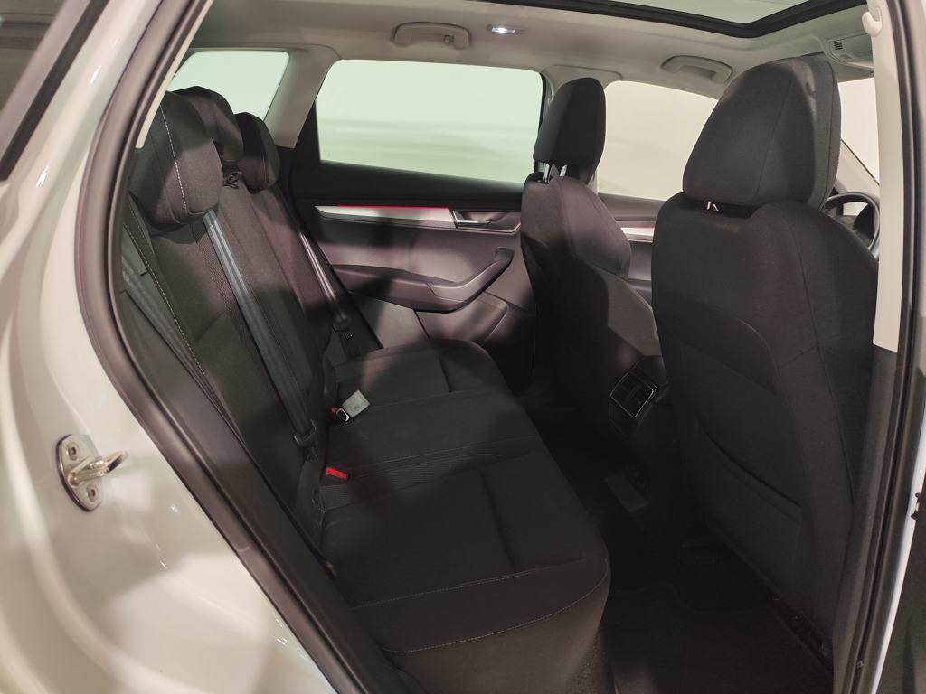 Skoda Karoq 1.5 TSI ACT Design DSG 110 kW (150 CV) - 5