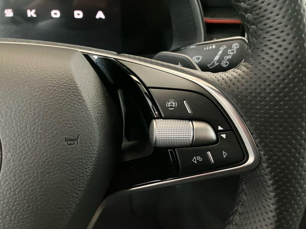 Skoda Scala Design 1.0 TSI DSG 85 kW (115 CV) - 9