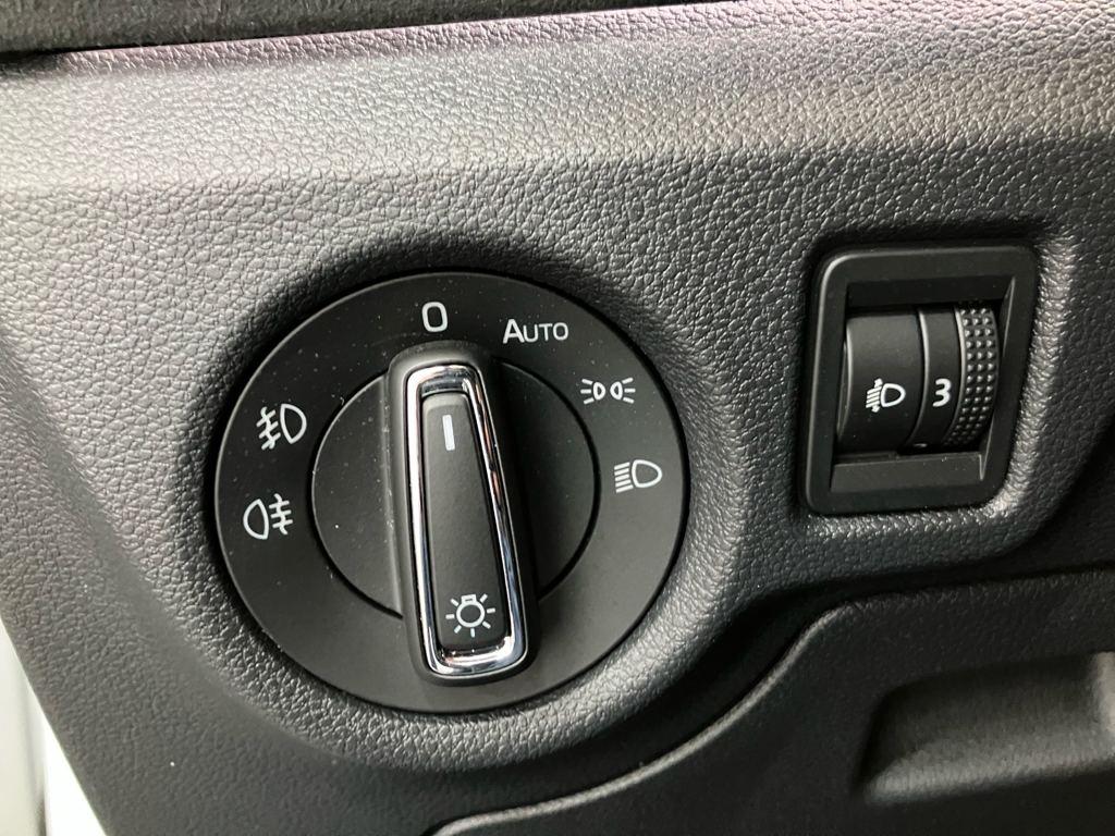 Skoda Scala Design 1.0 TSI DSG 85 kW (115 CV) - 10