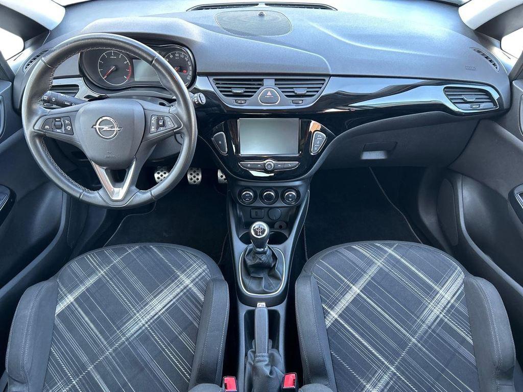 Opel Corsa 1.4 Design Line 66 kW (90 CV) - 3