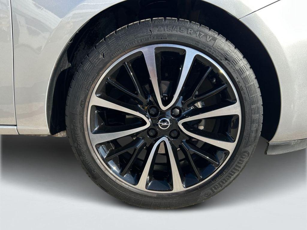 Opel Corsa 1.4 Design Line 66 kW (90 CV) - 7