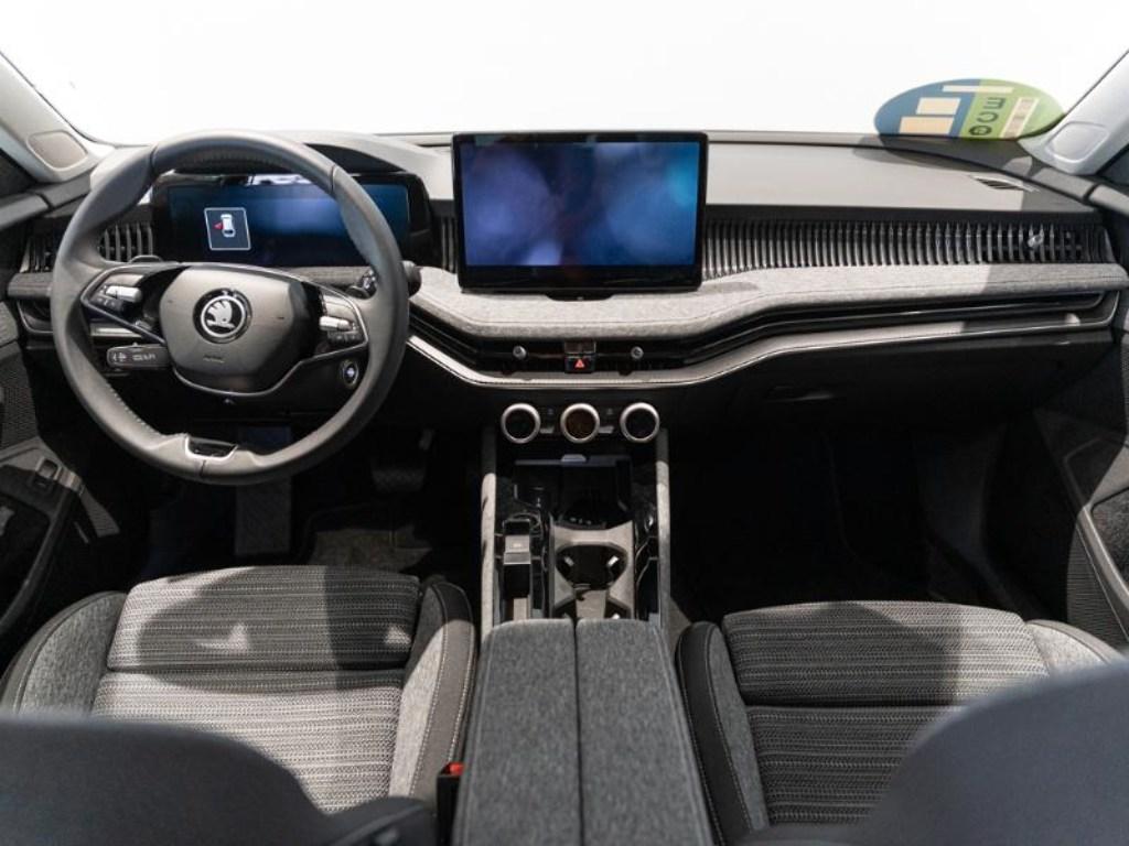 Skoda Superb Combi 1.5 TSI m-HEV Selection DSG 110 kW (150 CV) - 3