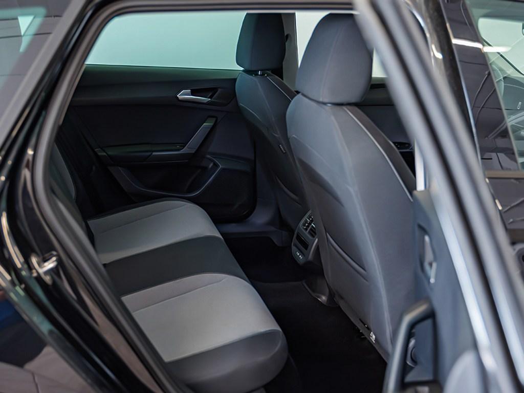 SEAT Leon ST 1.5 eTSI Style Special Edition DSG 110 kW (150 CV) - 5