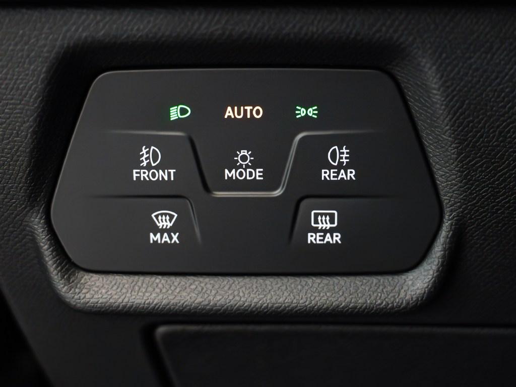 SEAT Leon ST 1.5 eTSI Style Special Edition DSG 110 kW (150 CV) - 10