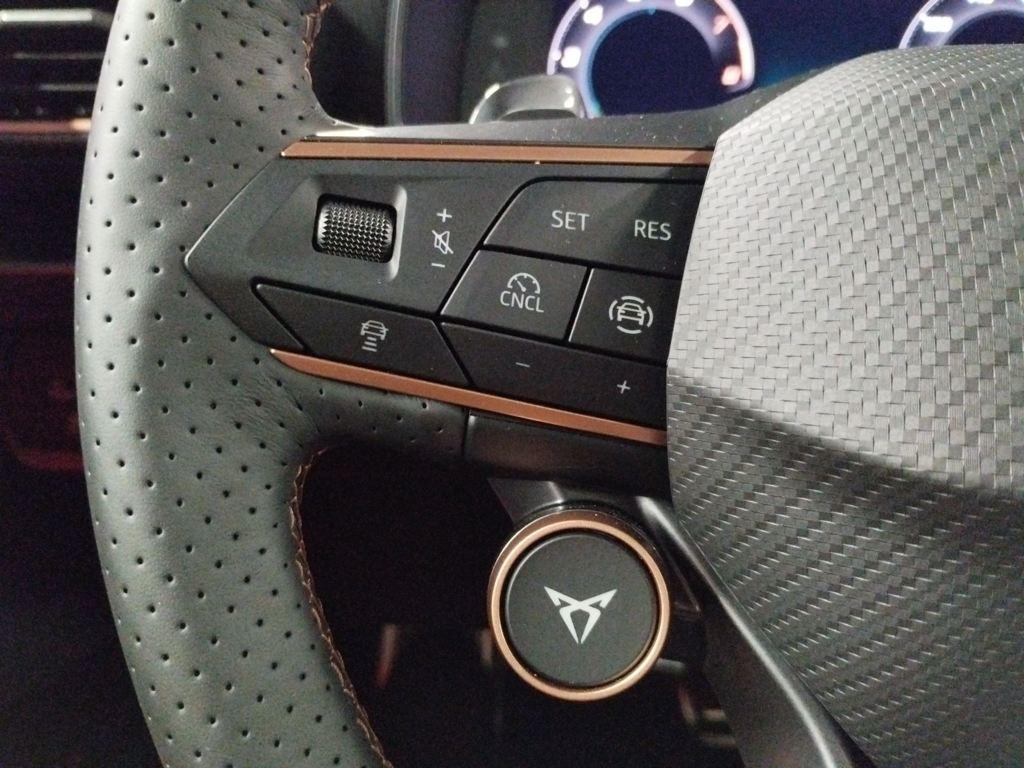 CUPRA Formentor 1.5 TSI e-Hybrid DSG 150 kW (204 CV) - 8