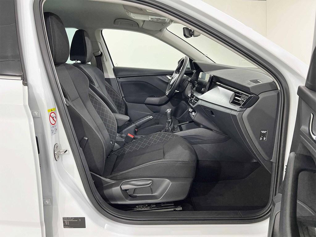 Skoda Scala 1.0 TSI Selection 70 kW (95 CV) - 4