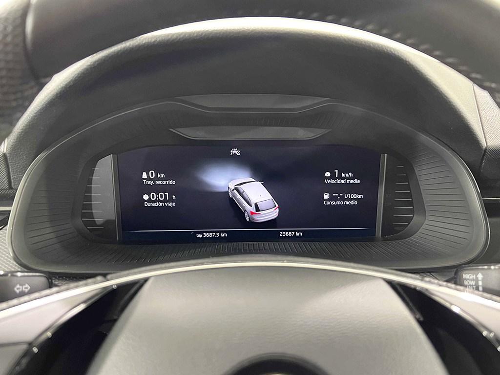 Skoda Scala 1.0 TSI Selection 70 kW (95 CV) - 12