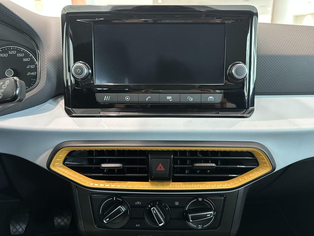 SEAT Ibiza 1.0 TSI S&S Style XM 81 kW (110 CV) - 10