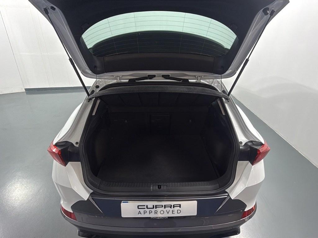 CUPRA Formentor 1.4 e-Hybrid Tech Edition DSG 150 kW (204 CV) - 6