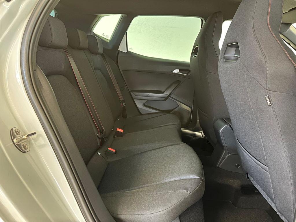 SEAT Arona 1.0 TSI FR Special Edition 85 kW (115 CV) - 5