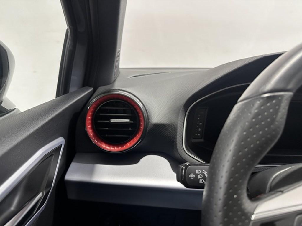 SEAT Arona 1.0 TSI FR Special Edition 85 kW (115 CV) - 11