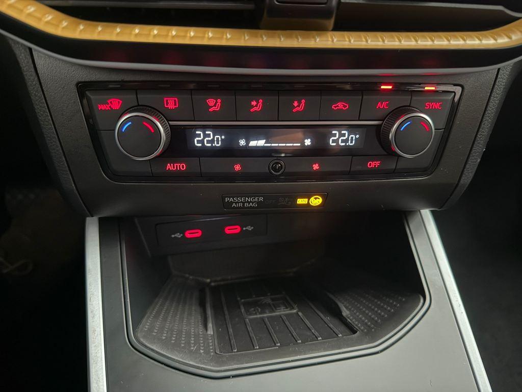 SEAT Arona 1.0 TSI Style XM DSG 85 kW (115 CV) - 9