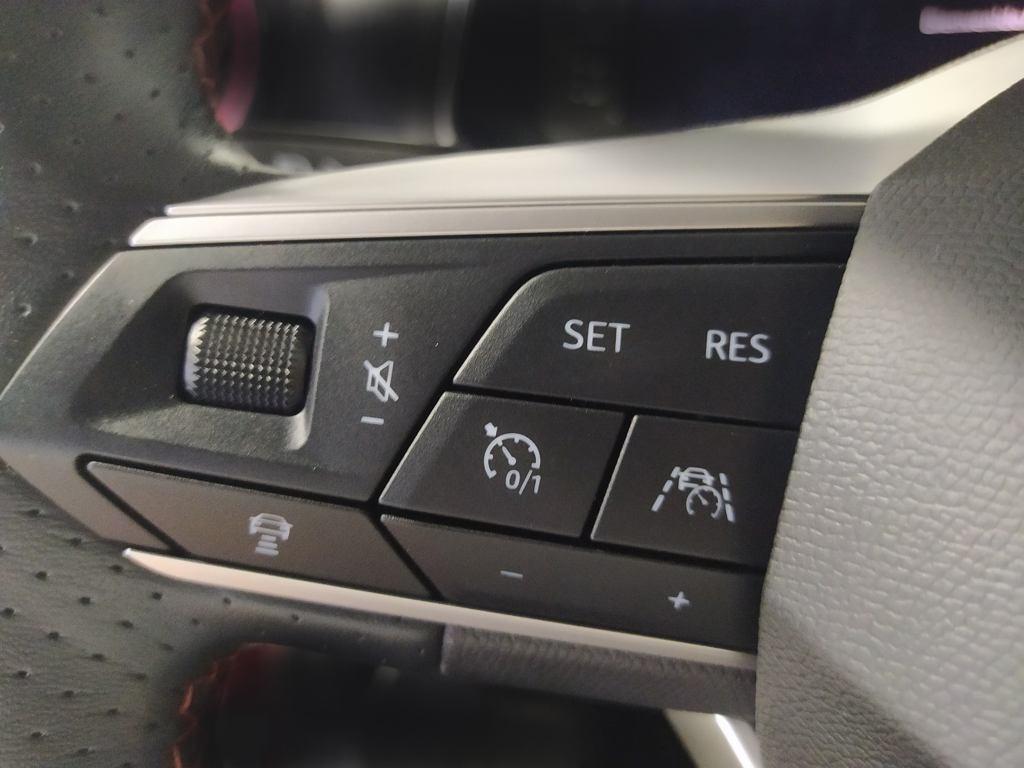 SEAT Ibiza 1.0 TSI S&S FR XS 81 kW (110 CV) - 8