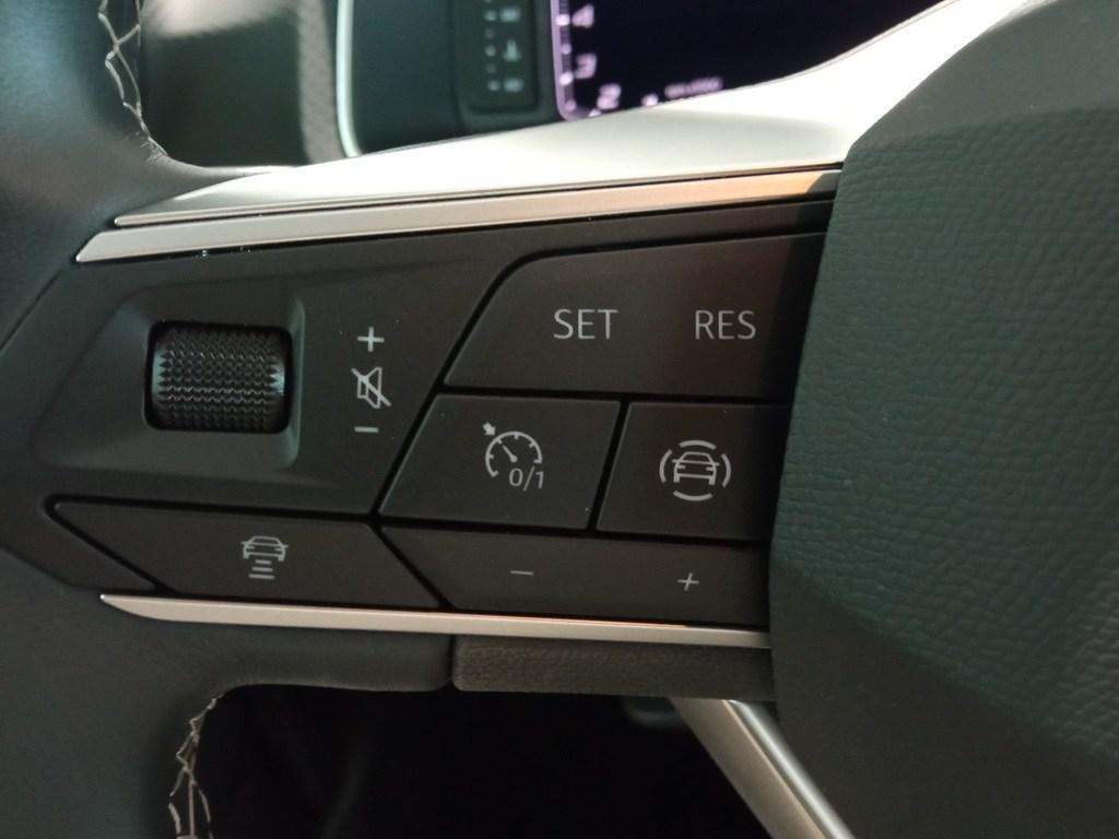 SEAT Arona 1.0 TSI Style XM 81 kW (110 CV) - 9