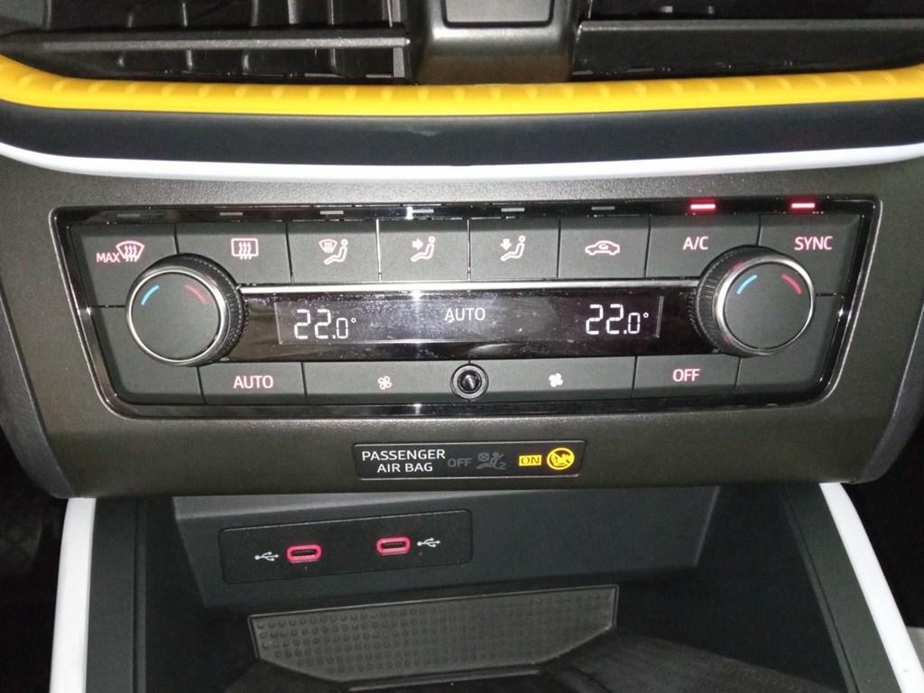 SEAT Arona 1.0 TSI Style XM 81 kW (110 CV) - 10