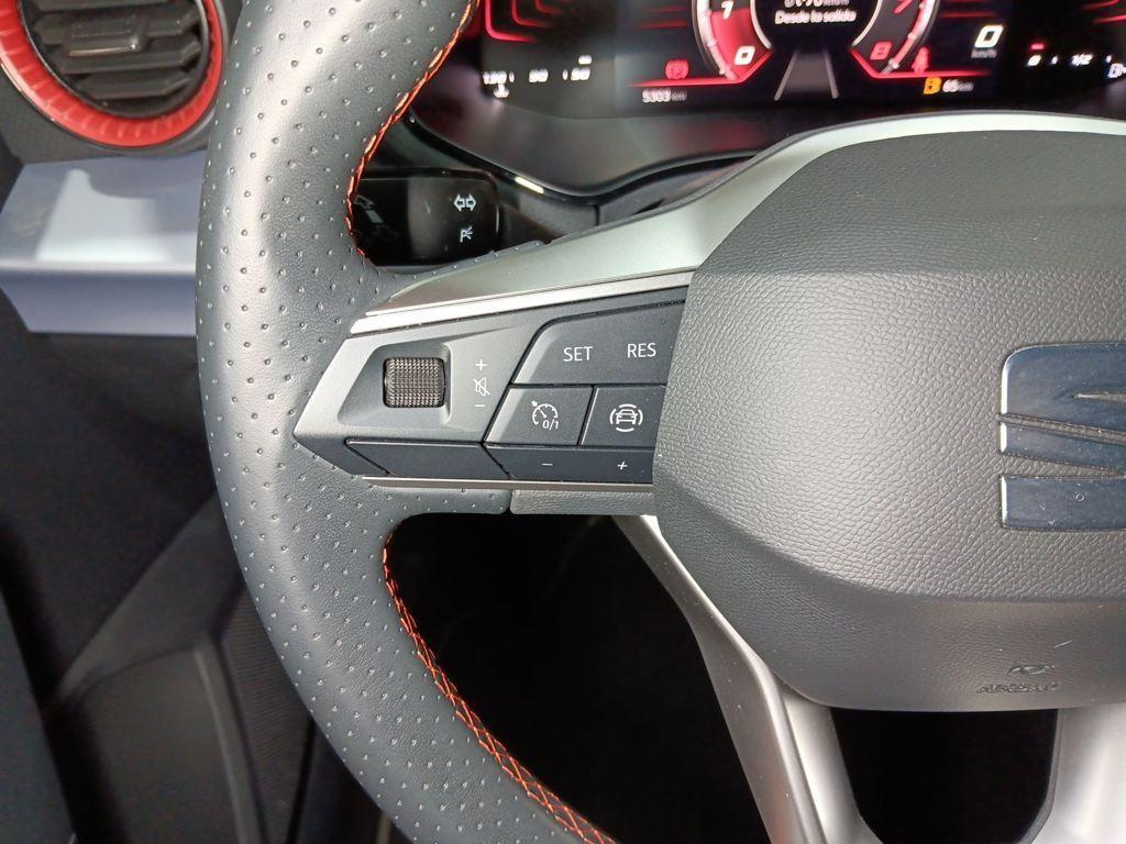 SEAT Ibiza 1.0 TSI S&S FR XS 85 kW (115 CV) - 9