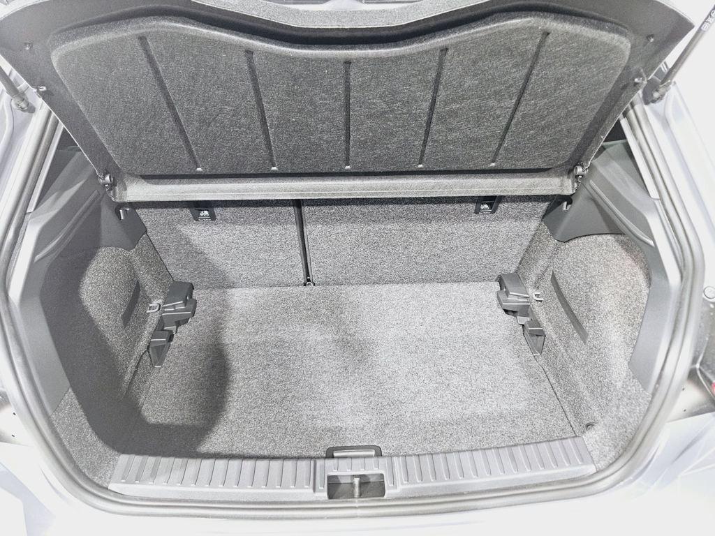 SEAT Ibiza 1.0 TSI FR Salta DSG 85 kW (115 CV) - 6