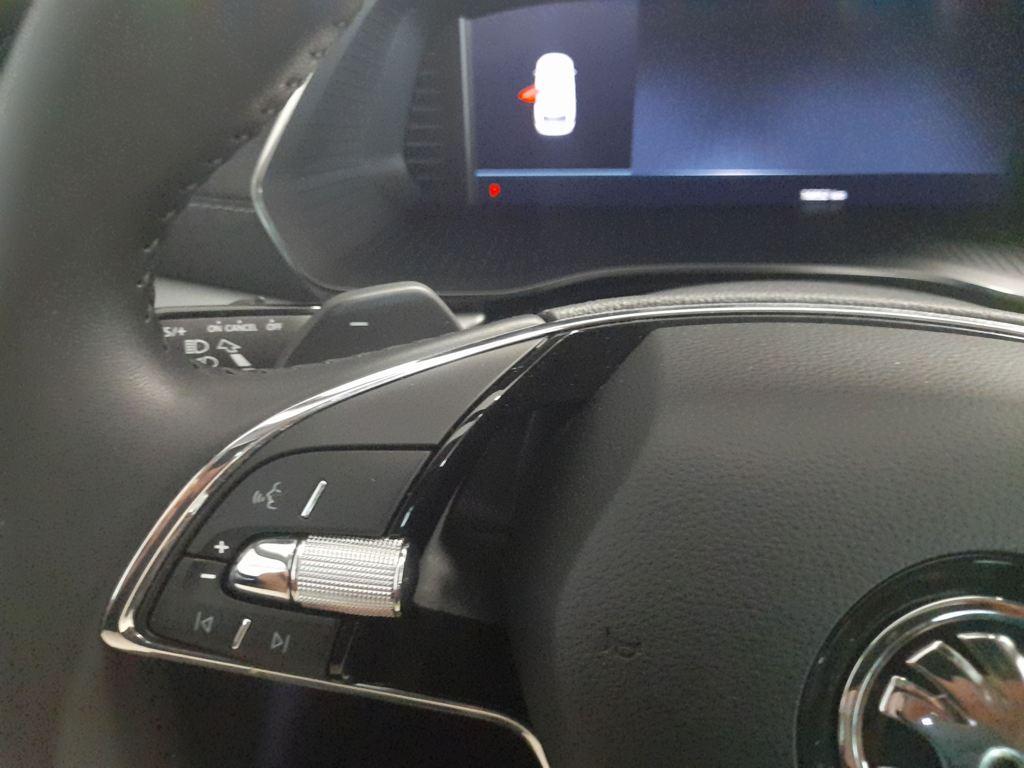 Skoda Octavia Combi 1.4 TSI iV P-HEV Selection DSG 150 kW (204 CV) - 8