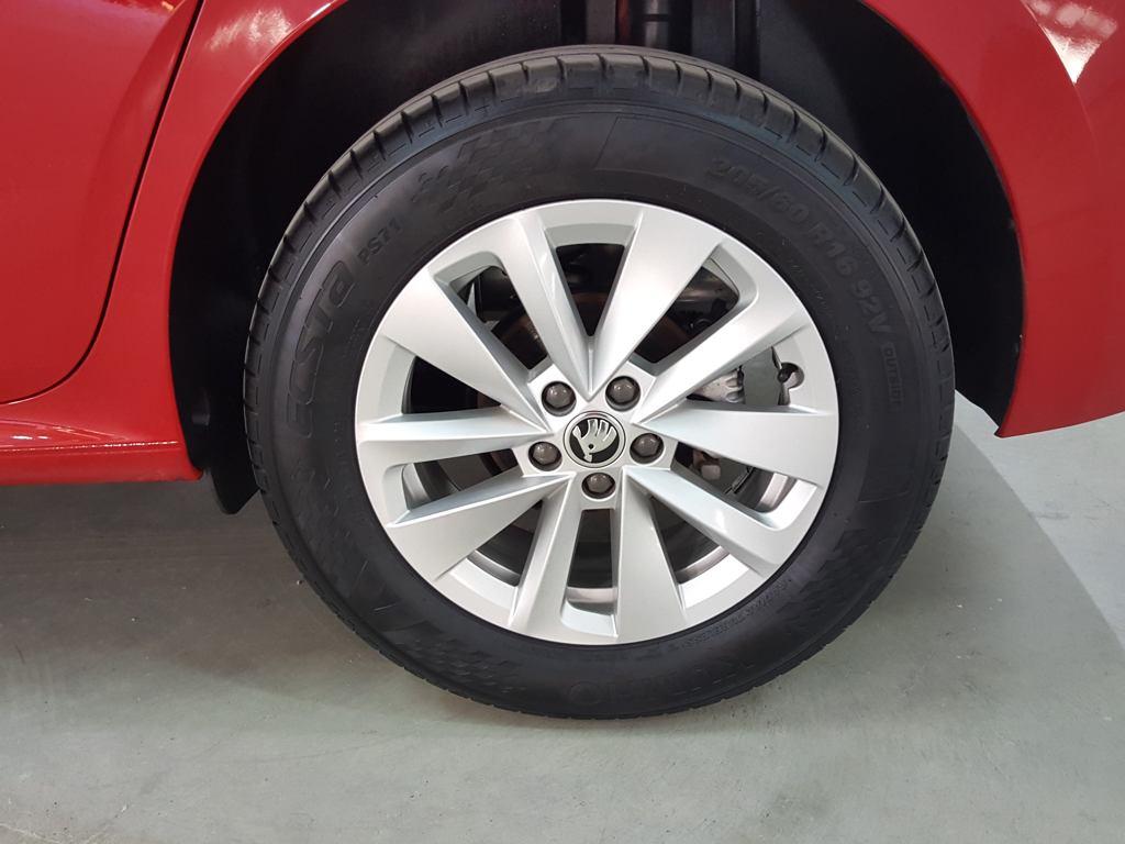 Skoda Kamiq 1.0 TSI Ambition 81 kW (110 CV) - 7