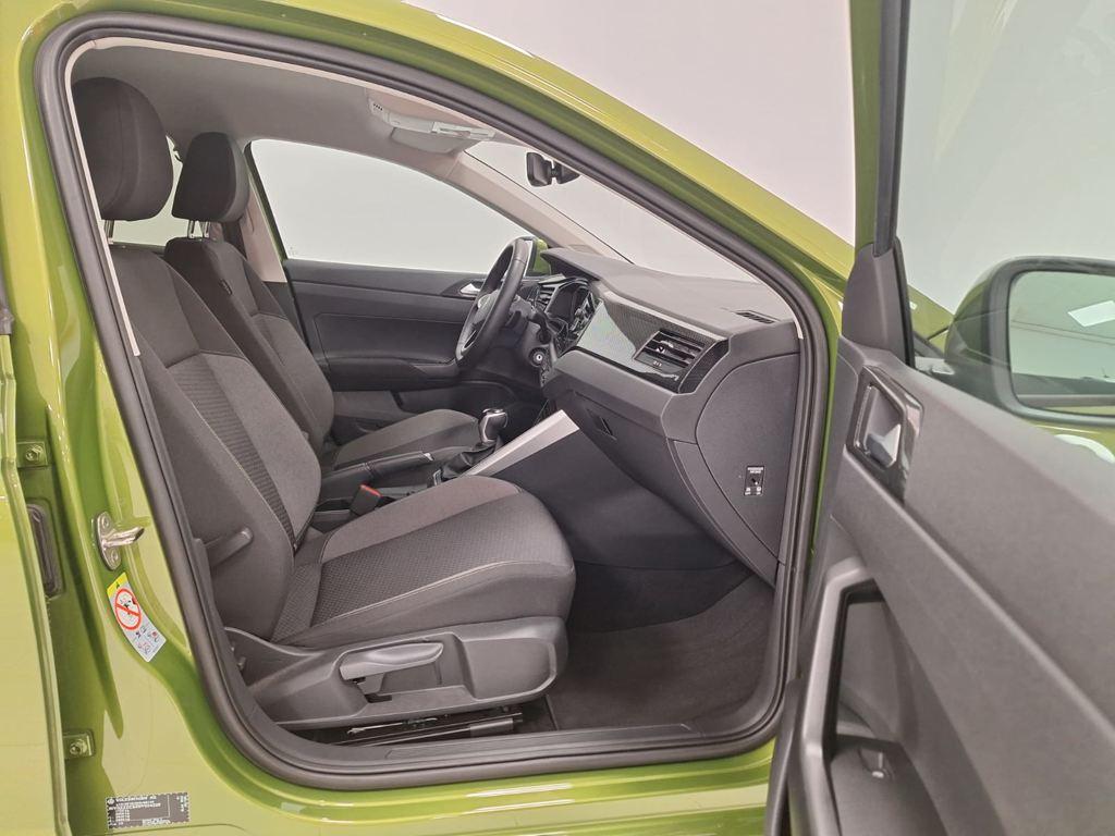 Volkswagen Taigo Life 1.0 TSI 81 kW (110 CV) DSG - 4