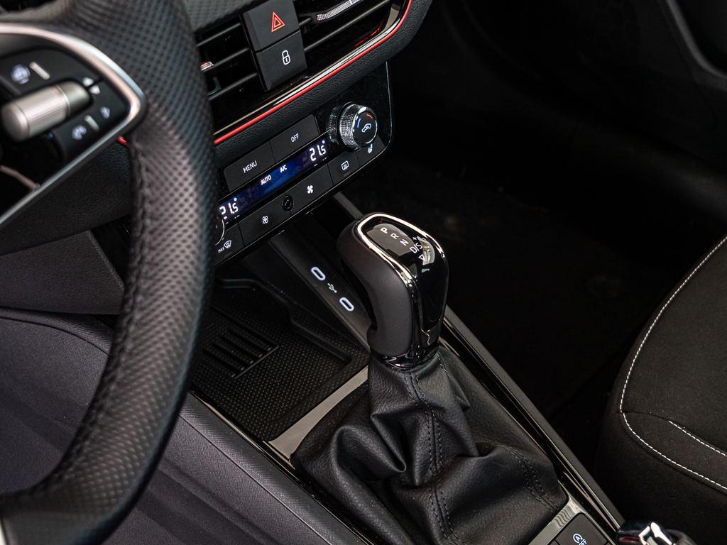 Skoda Kamiq 1.5 TSI Monte Carlo DSG 110 kW (150 CV) - 12