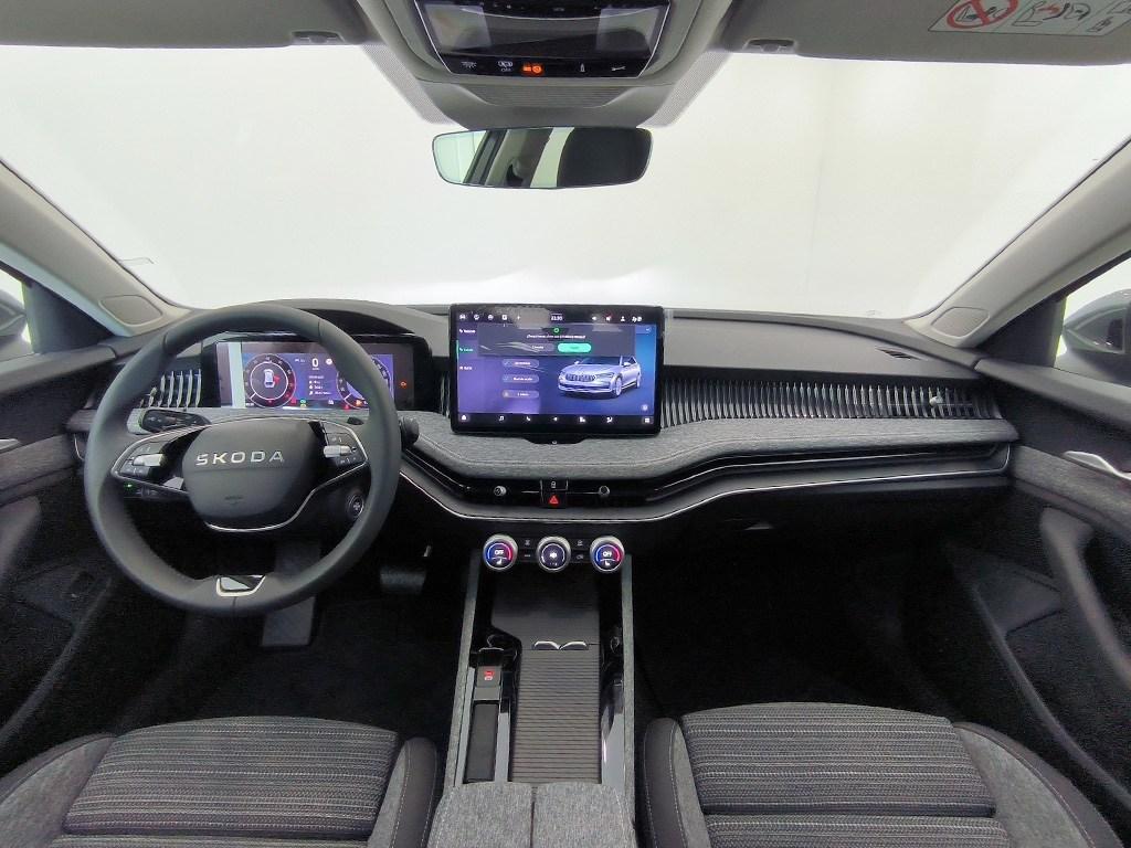 Skoda Superb Combi 1.5 TSI m-HEV Selection DSG 110 kW (150 CV) - 3