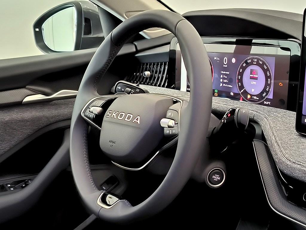 Skoda Superb Combi 1.5 TSI m-HEV Selection DSG 110 kW (150 CV) - 15