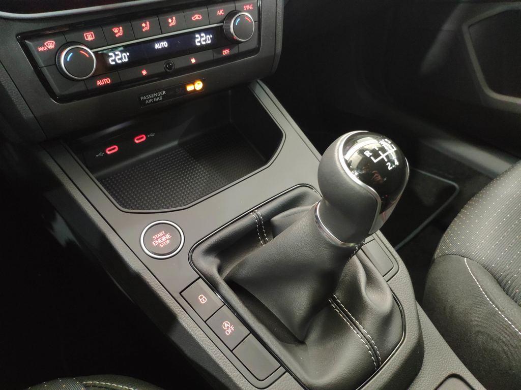 SEAT Ibiza 1.0 MPI Style Salta 59 kW (80 CV) - 13