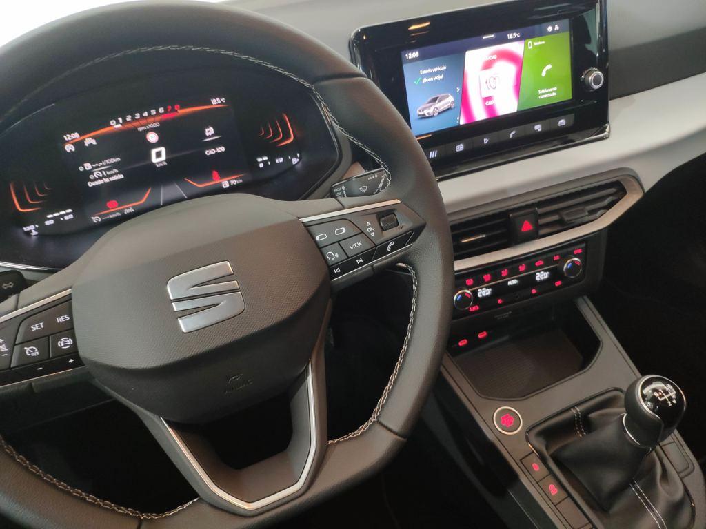 SEAT Ibiza 1.0 MPI Style Salta 59 kW (80 CV) - 17