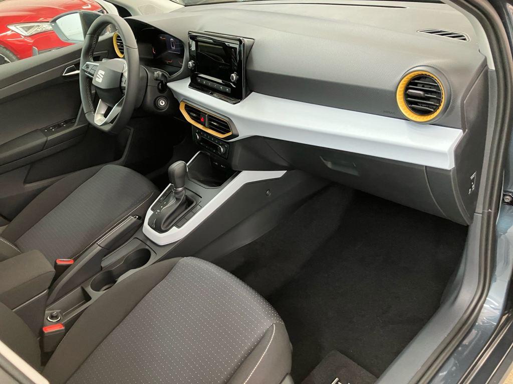 SEAT Arona 1.0 TSI Style XM DSG 85 kW (115 CV) - 17