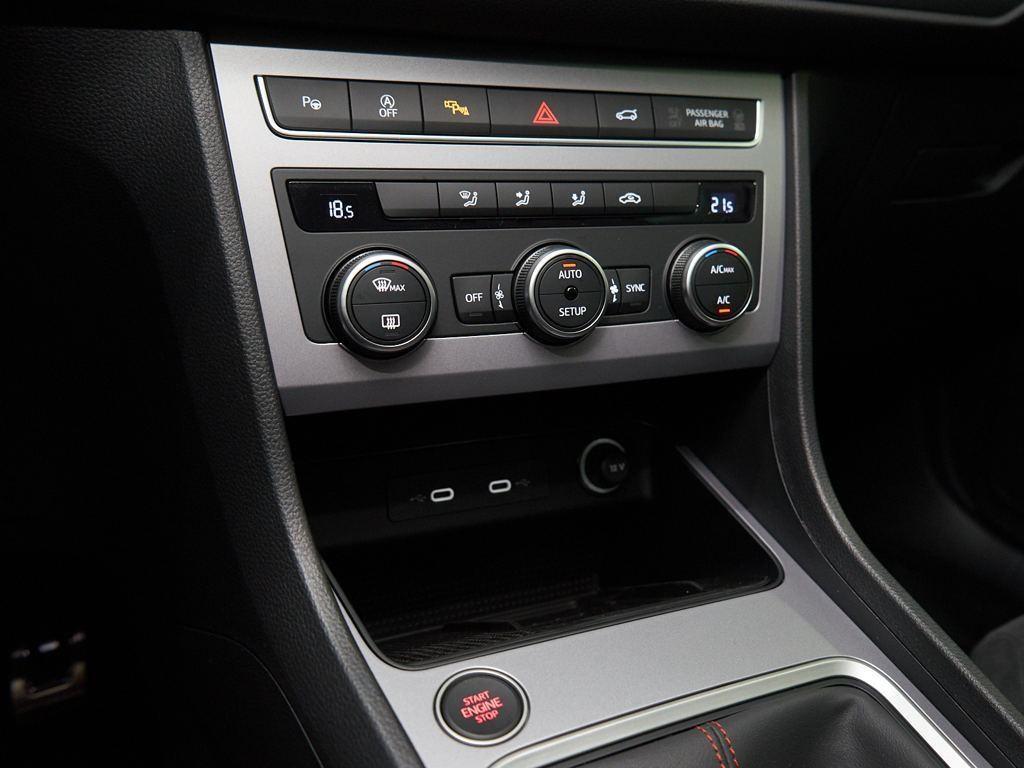 SEAT Ateca 1.5 TSI S&S FR Special Edition 110 kW (150 CV) - 15