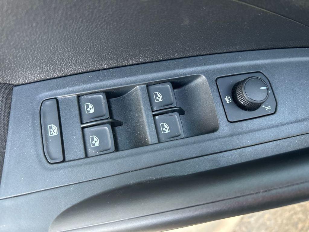 Skoda Fabia 1.0 TSI Selection 70 kW (95 CV) - 12