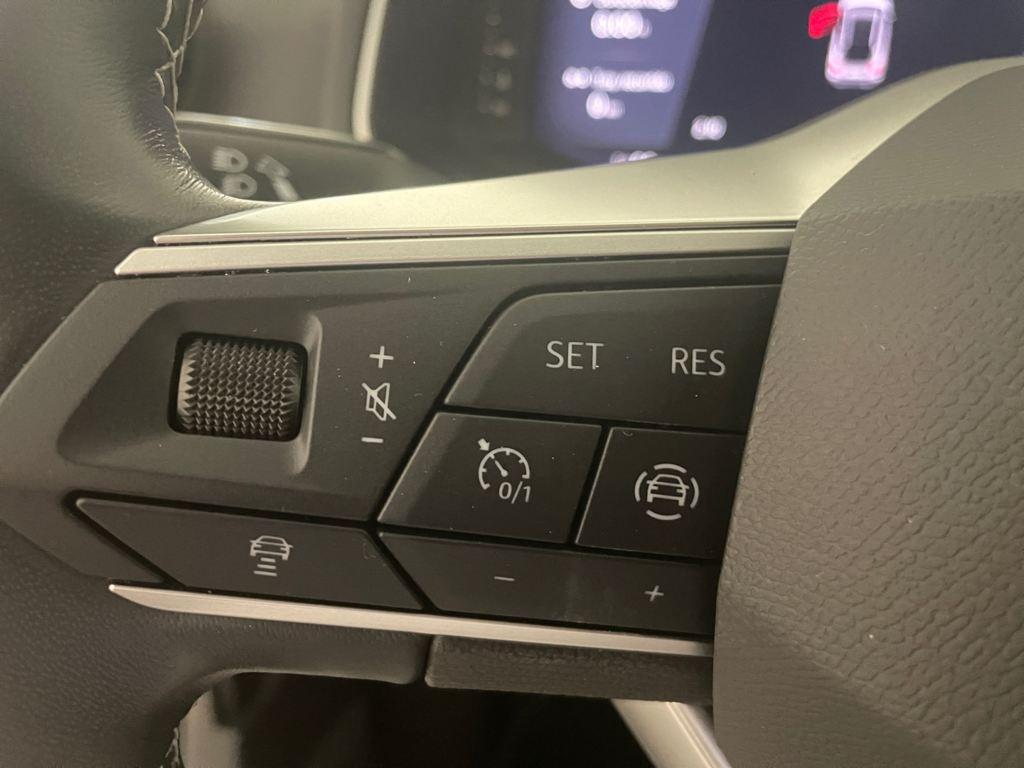 SEAT Arona 1.0 TSI Style XL DSG 85 kW (115 CV) - 8