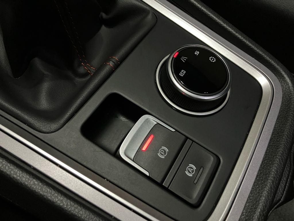 SEAT Ateca 1.5 TSI S&S FR Special Edition 110 kW (150 CV) - 13