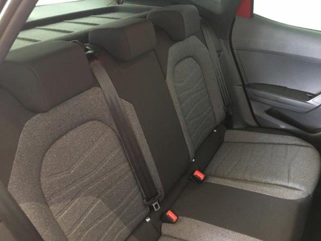 SEAT Arona 1.0 TSI Style XM DSG 85 kW (115 CV) - 5