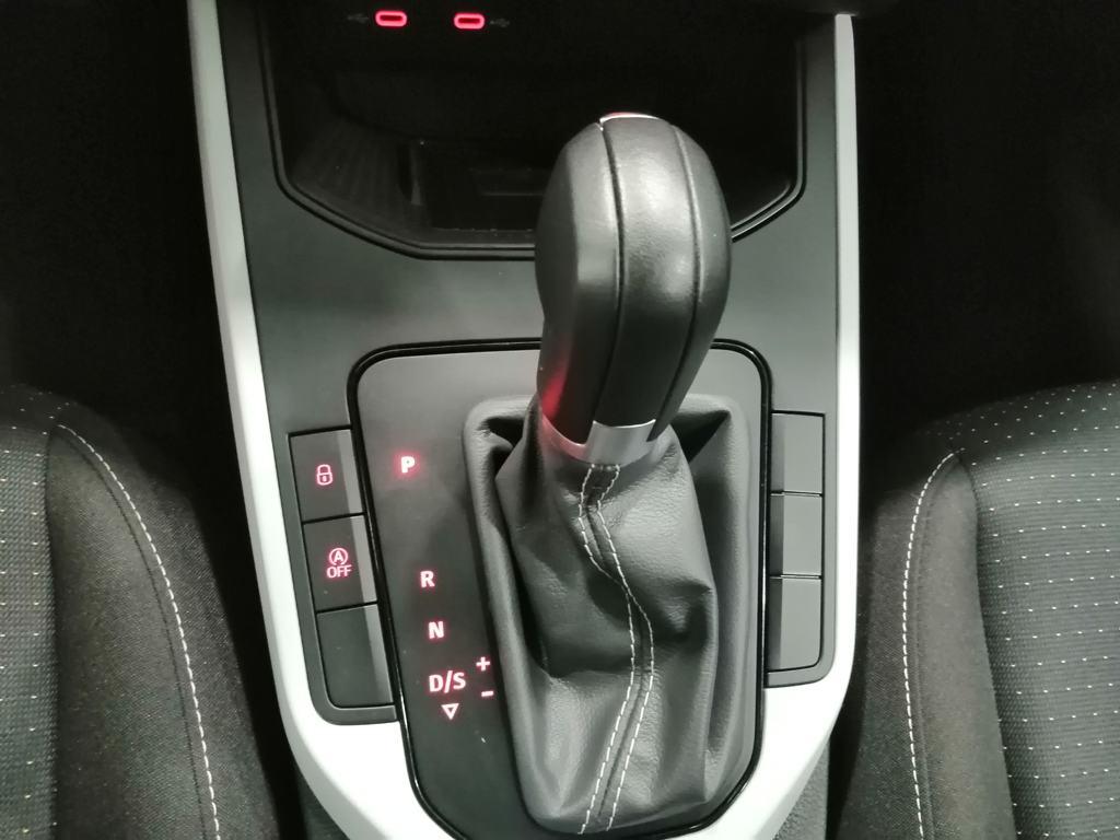 SEAT Arona 1.0 TSI Style XM DSG 85 kW (115 CV) - 10