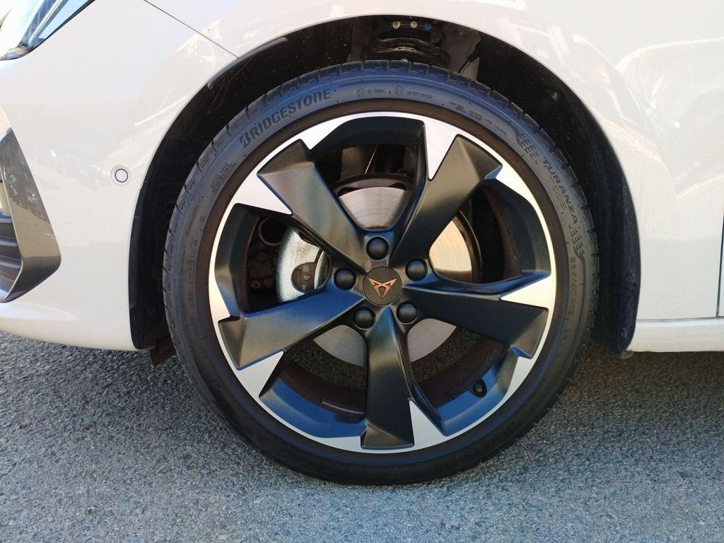 CUPRA Leon Sportstourer 1.5 eTSI DSG 110 kW (150 CV) - 7