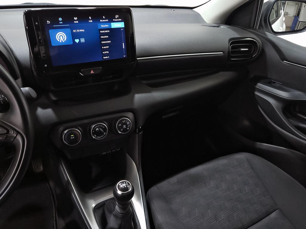 Toyota Yaris 1.5 S-Edition 92 kW (125 CV) - 8