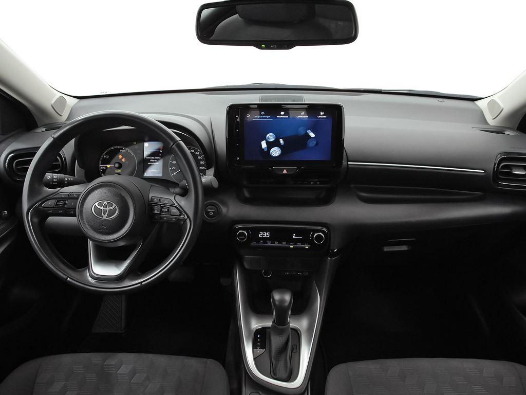 Toyota Yaris 120H Active Plus 85 kW (116 CV) - 3