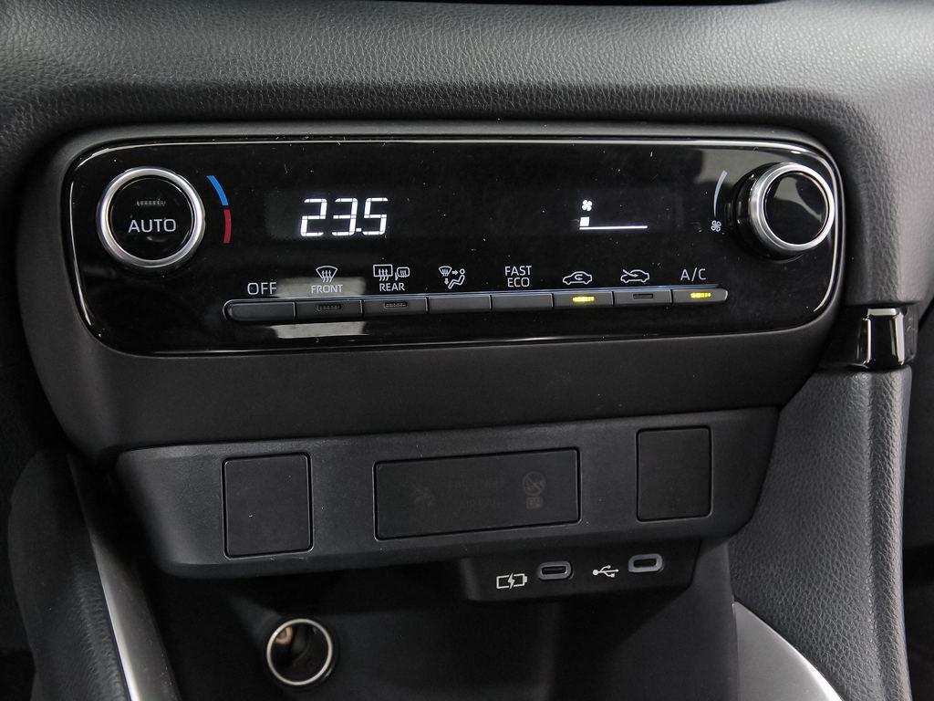 Toyota Yaris 120H Active Plus 85 kW (116 CV) - 16