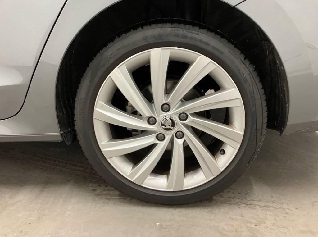 Skoda Octavia 1.4 TSI PHEV Style DSG 150 kW (204 CV) - 7