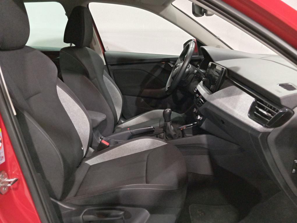 Skoda Kamiq 1.0 TSI Selection 70 kW (95 CV) - 4