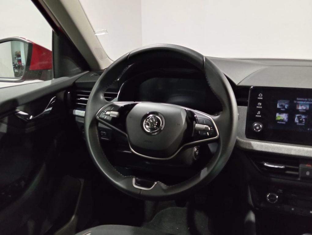 Skoda Kamiq 1.0 TSI Selection 70 kW (95 CV) - 9